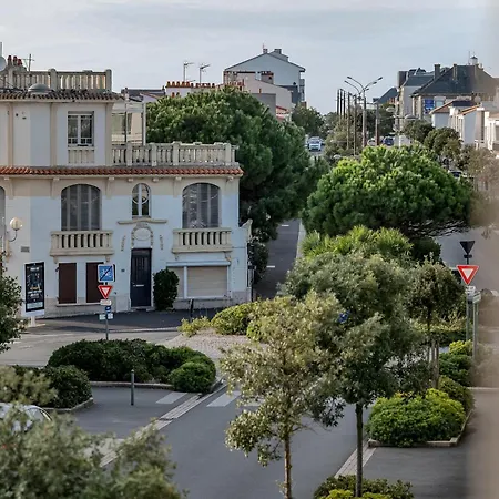 Daire Studio Proche Plage Quartier Presidents Les Sables D'Olonne - 4 Personnes *